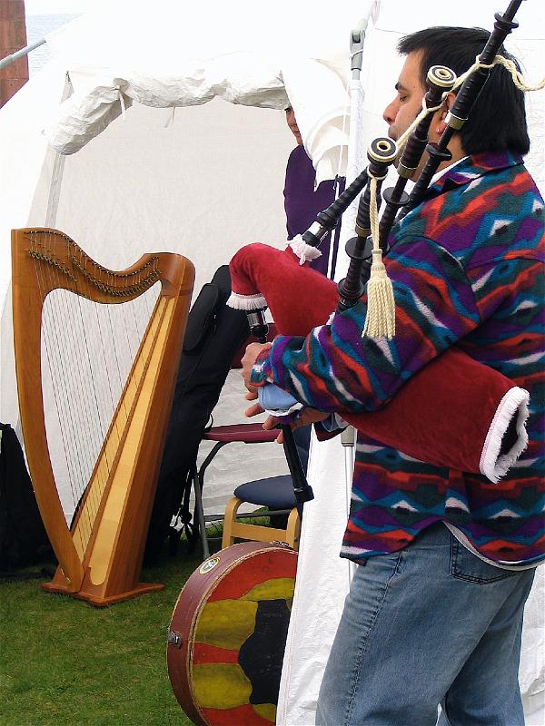 Musicians at N Berwick.JPG